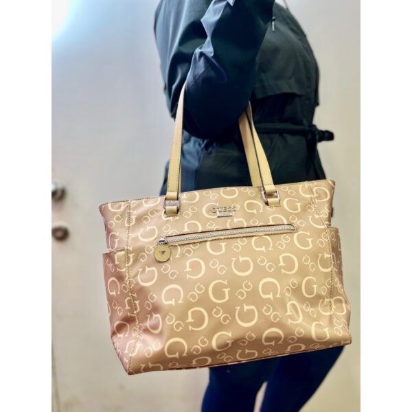 Tote GUESS